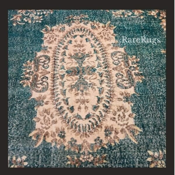 hali 11d One of a kind vintage Turkish rug Isparta 9.8x7 handmade wool teal medallion rare color