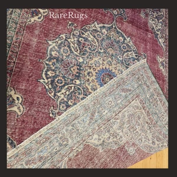 hali3f One of a kind vintage Turkish rug Isparta 9x6.6 handmade wool red medallion traditional design