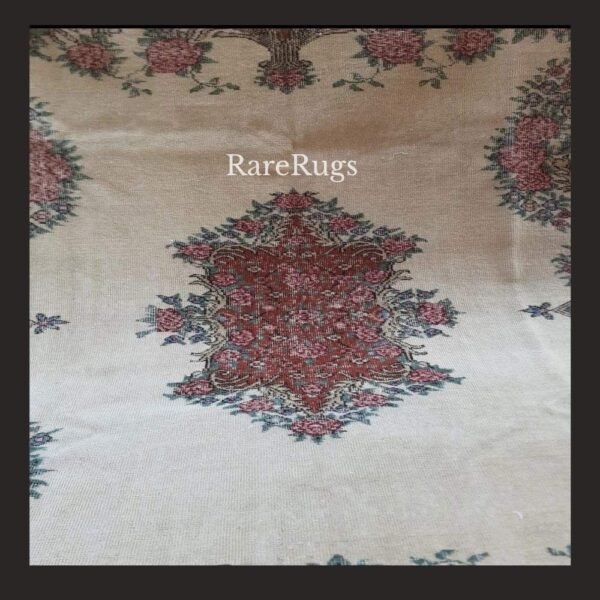 haliAc One of a kind vintage Turkish rug Isparta 9.1x5.7 handmade wool medallion motif beige red