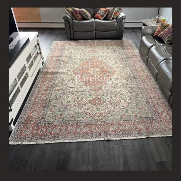 haliCa One of a kind vintage Turkish rug Isparta 11x7 handmade wool soft neutral floral medallion design