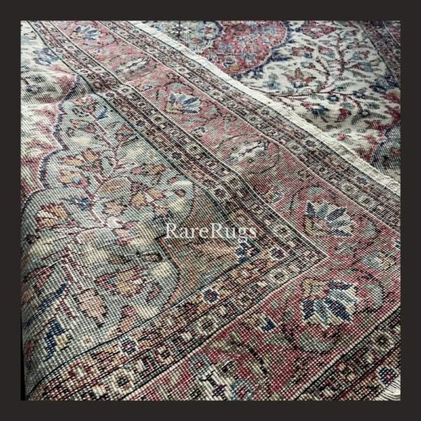 haliDg One of a kind vintage Turkish rug Isparta 9x6 handmade wool soft neutral floral medallion design