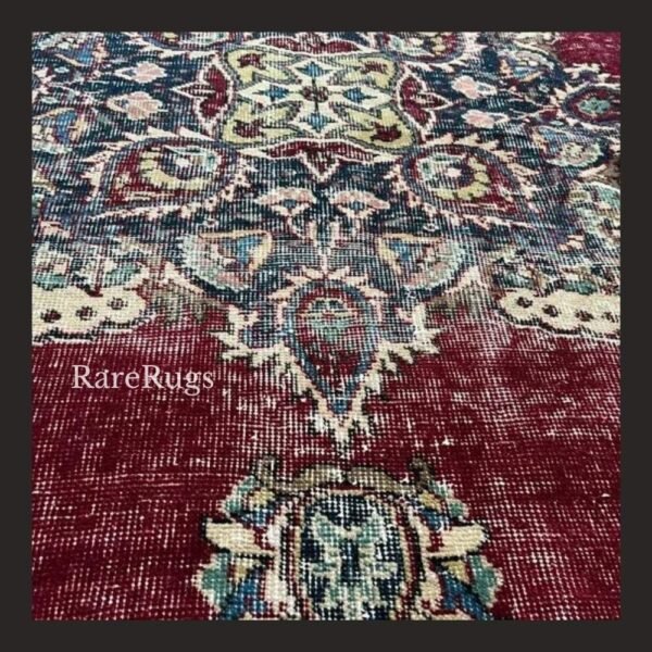 haliG2b One of a kind vintage Turkish rug Isparta 11.3x6.3 handmade wool red medallion floral design