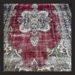One of a kind vintage Turkish rug Isparta 11.3x6.3 handmade wool red medallion floral design